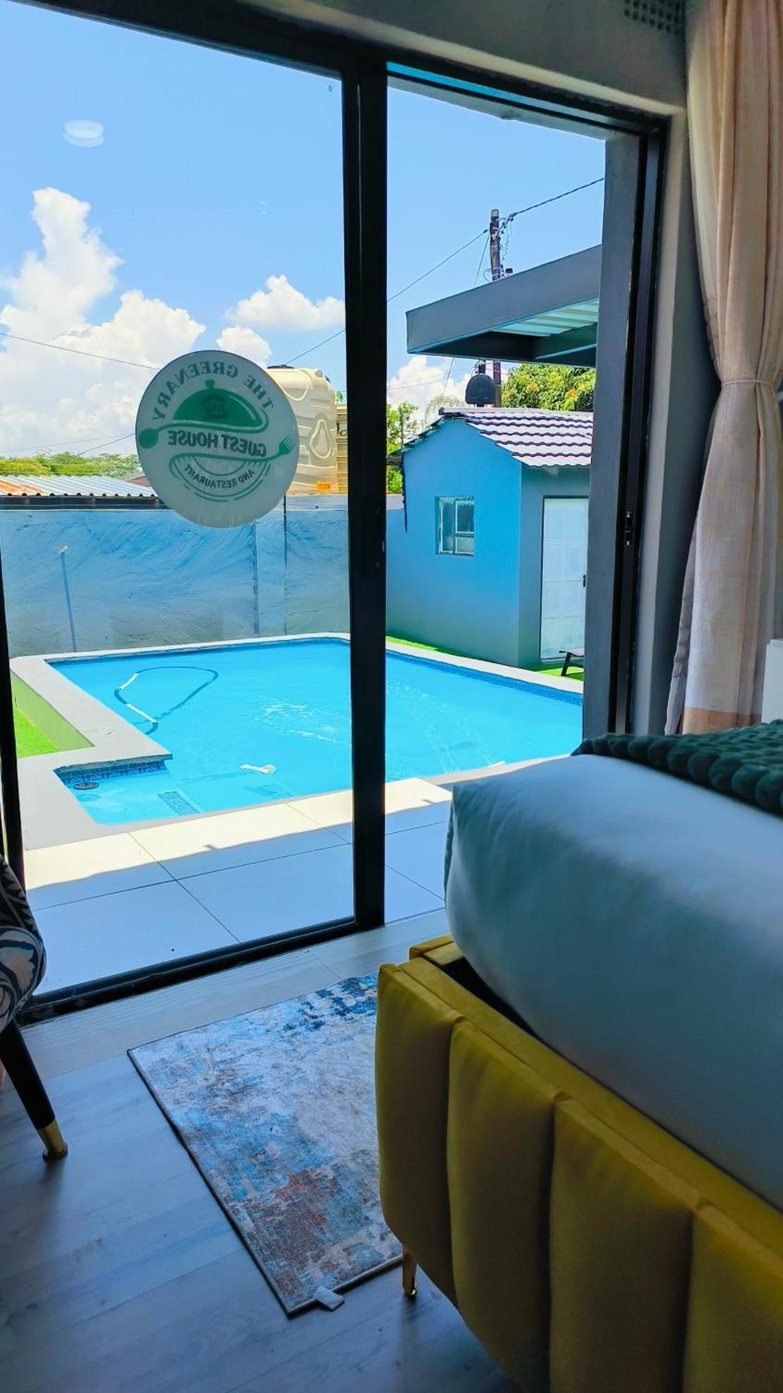 The Greenary Guest House And Restaurant Тхохояндоу Экстерьер фото